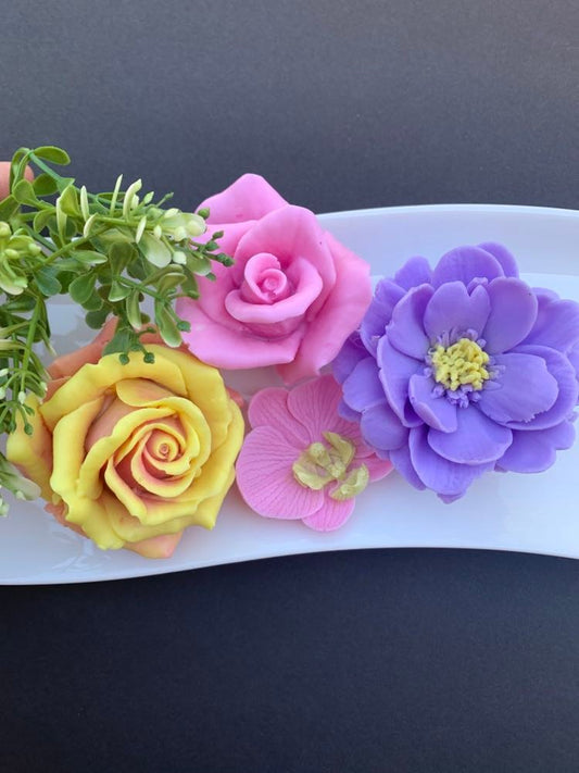 Decorative flower soaps, boxed 4pcs with FREE wood soap tray