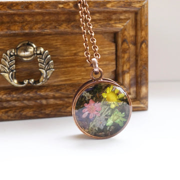 Тwo seided necklace, Pressed flowers necklace, Moss necklace