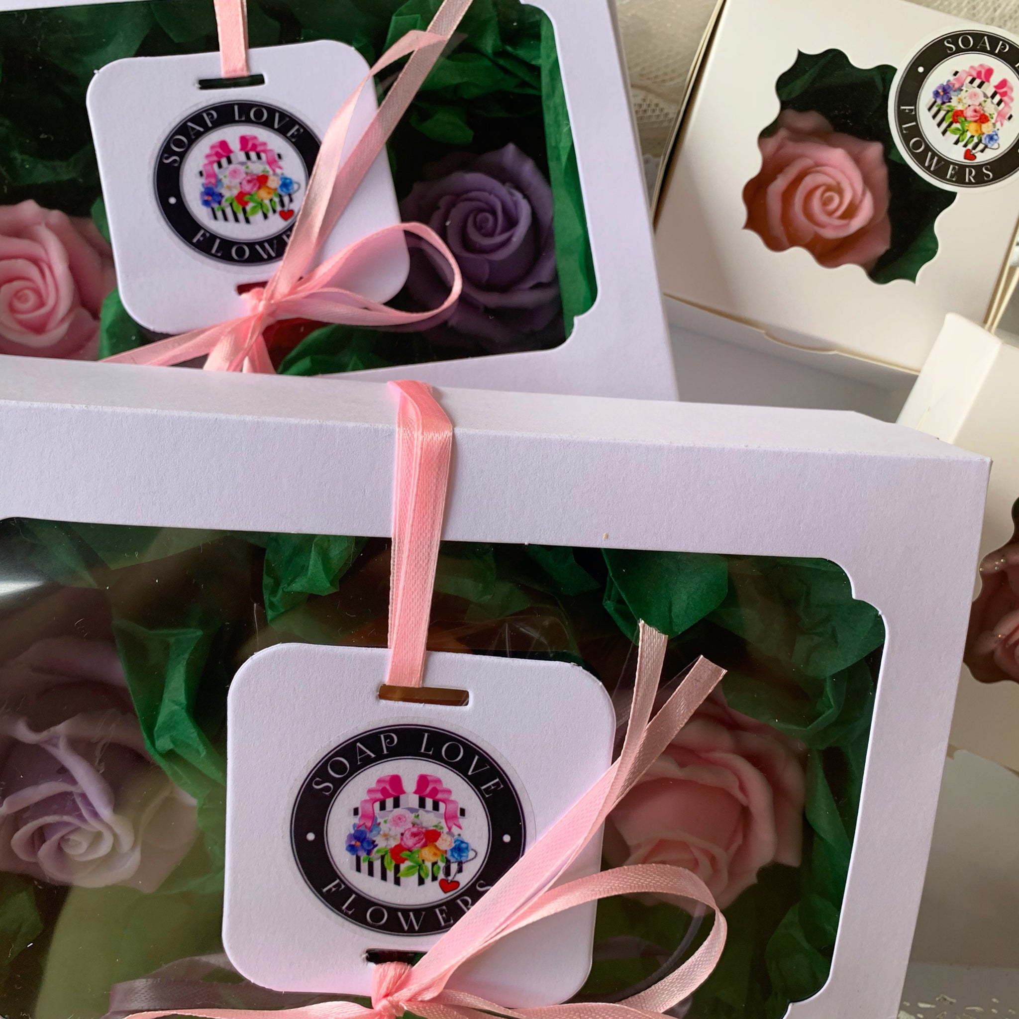 Birthday gift box of 3pc. soap roses